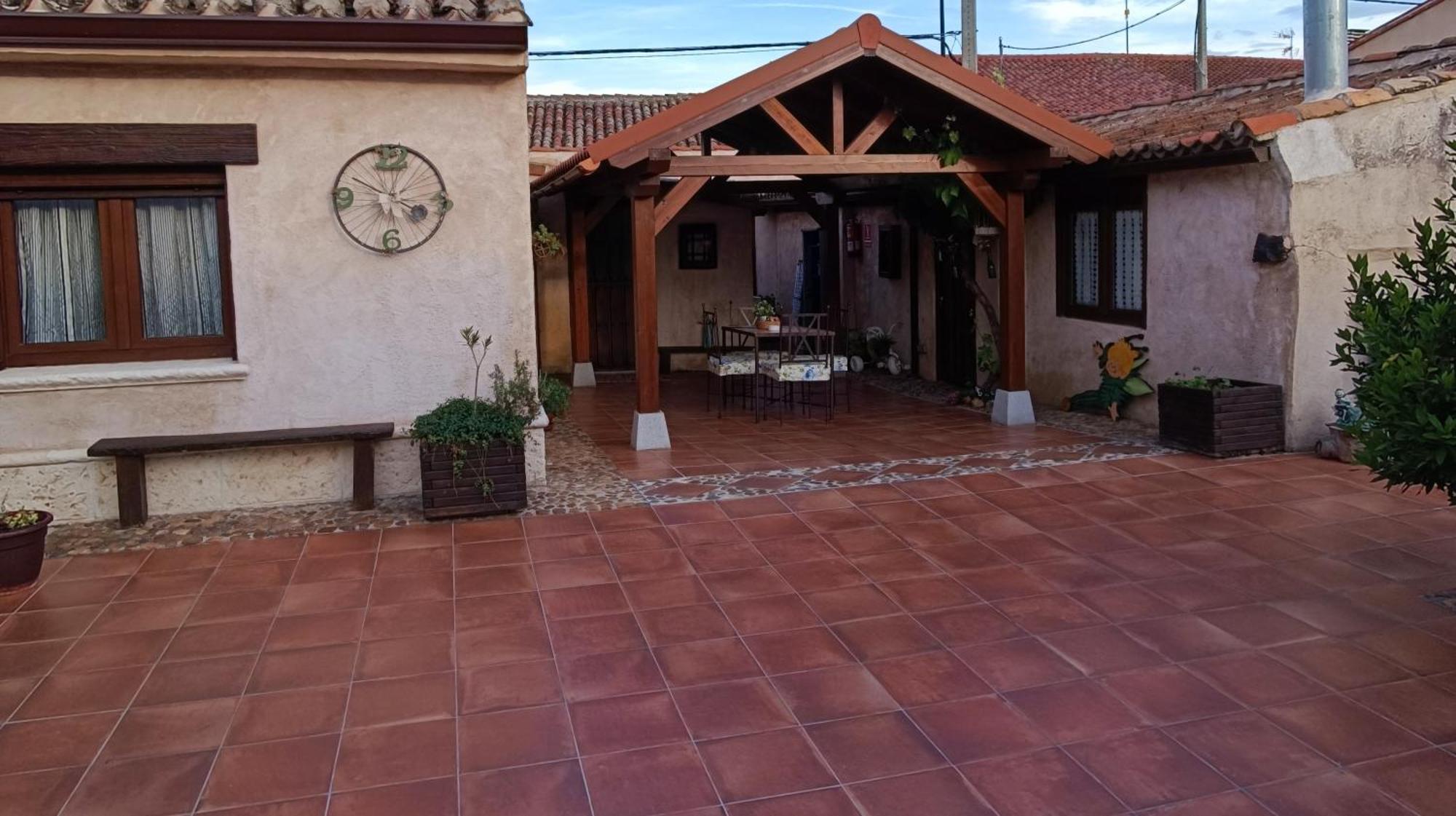 Pinar De Las Cabanuelas Villanueva de Duero المظهر الخارجي الصورة